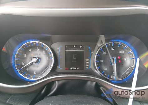 2019 Chrysler Pacifica Touring L z USA, uszkodzony, nr VIN 2C4RC1BG4KR540085